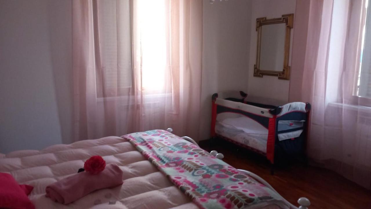 Casa Giovanna เวนตูรีนา แตร์เม ภายนอก รูปภาพ